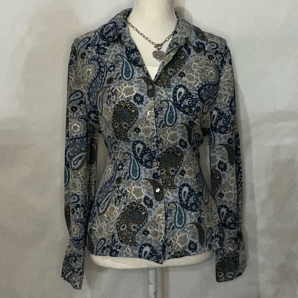 Blouses/flannels/button downs-2 for $20 or 3 for $30 (Mix & Match)